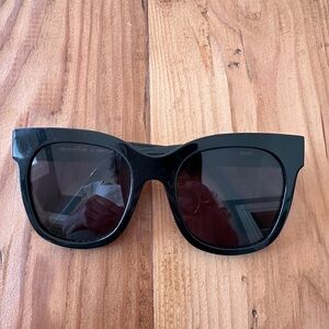 Gentle Monster x 2econd Floor Patti sunglasses black